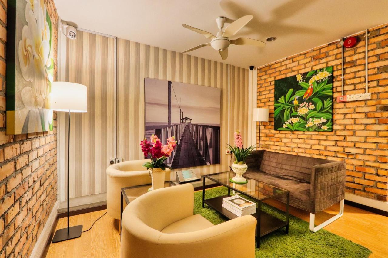 Bata Merah Boutique Hotel Banting  Bagian luar foto