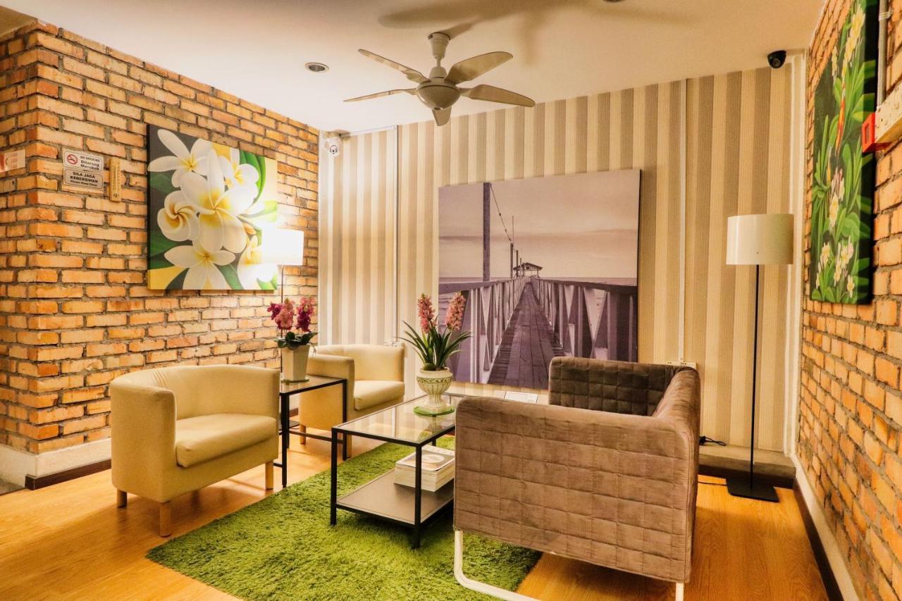 Bata Merah Boutique Hotel Banting  Bagian luar foto